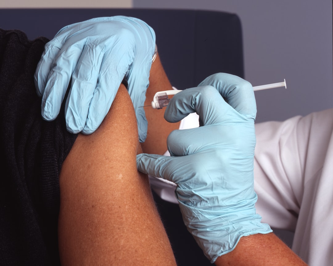 How to Safely Give Yourself a B12 Injection